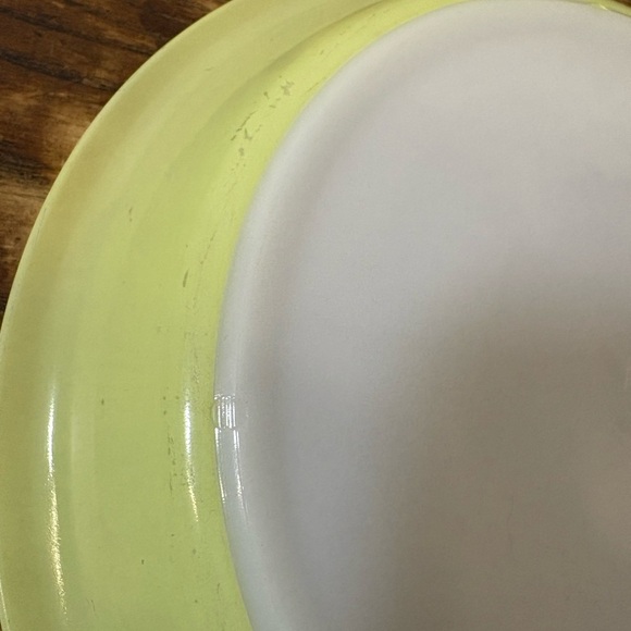 Vintage Pyrex White and Green Pie Plate - Picture 6 of 7